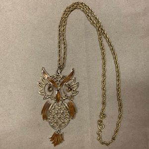 Owl necklace gold-tone